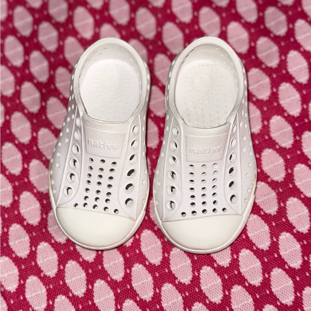 Toddler White Native Jefferson Slip On Shoes!